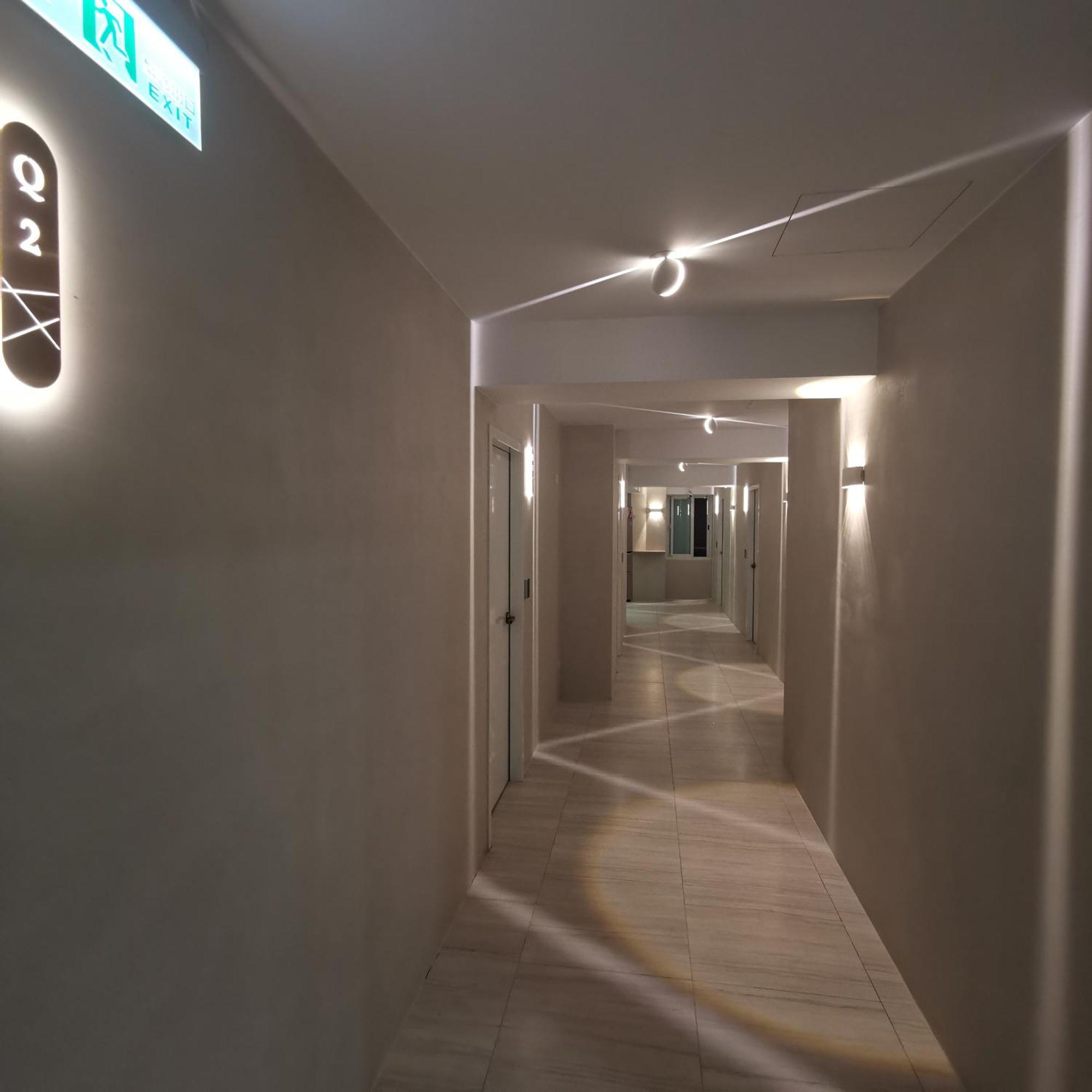 橙舍太空艙 Tw Capsule Hostel Đài Bắc Ngoại thất bức ảnh