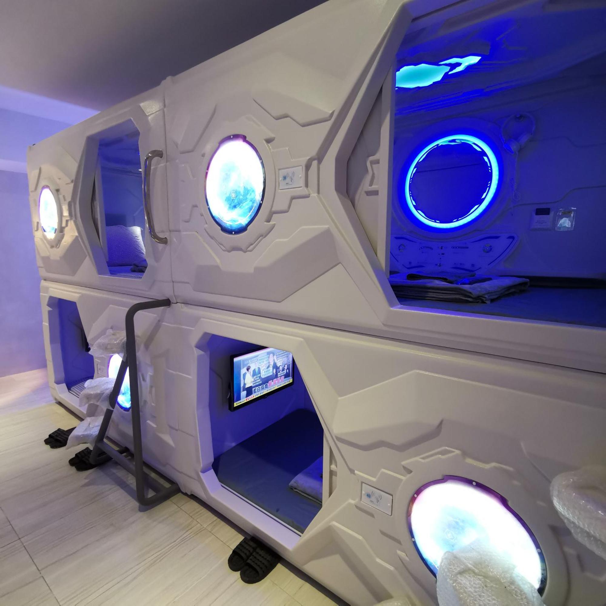 橙舍太空艙 Tw Capsule Hostel Đài Bắc Ngoại thất bức ảnh